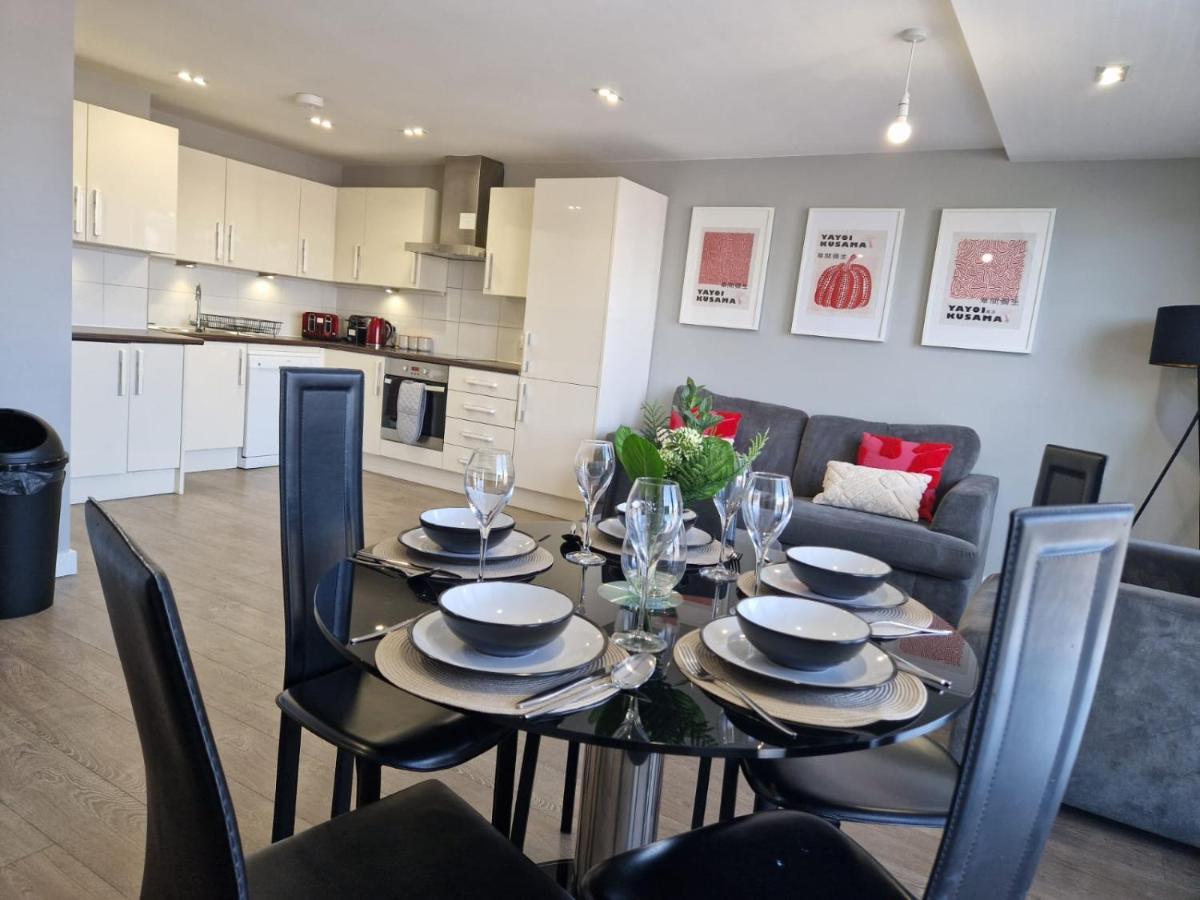 Modern 3 Bed Flat With Private Terrace In Shoreditch Appartamento *